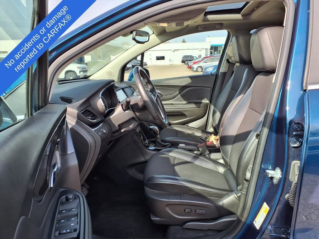 Thumbnail: 2019 Buick Encore - 19