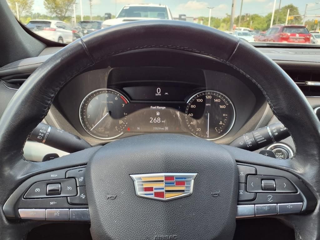 Thumbnail: 2020 Cadillac XT4 - 20