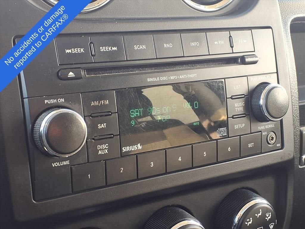 Thumbnail: 2012 Jeep Patriot - 22