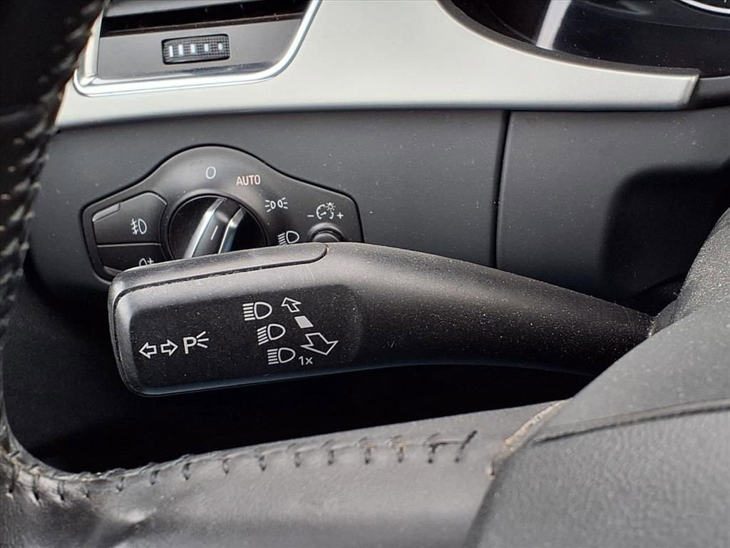 Thumbnail: 2012 Audi A4 - 19