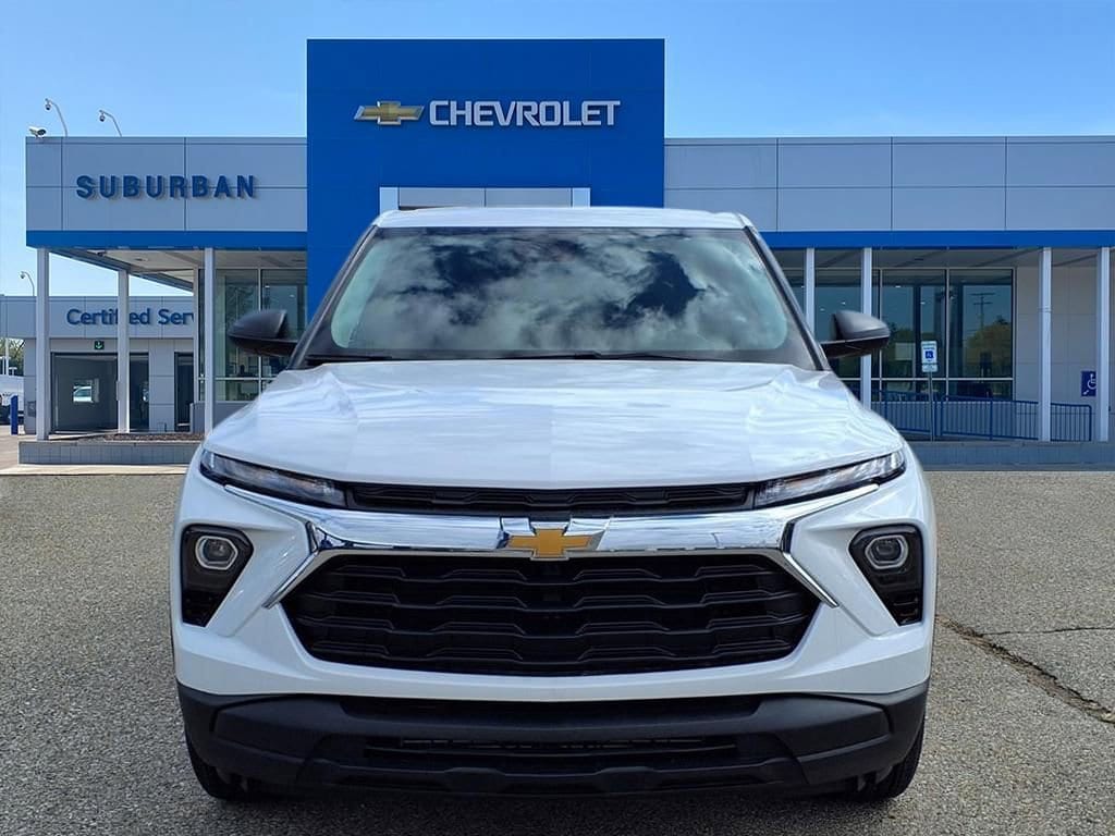Thumbnail: 2026 Chevrolet TrailBlazer - 2