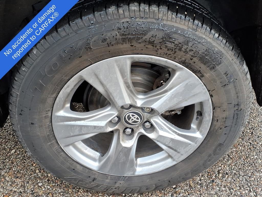 Thumbnail: 2019 Toyota RAV4 - 10