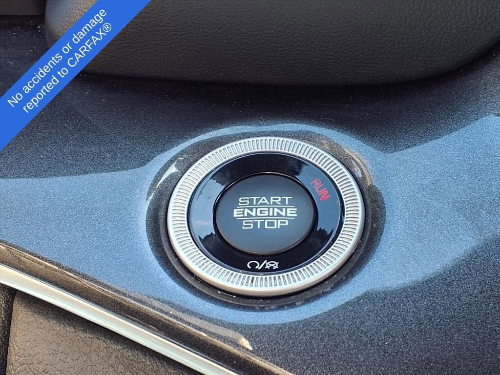 Thumbnail: 2022 Jeep Grand Cherokee - 22