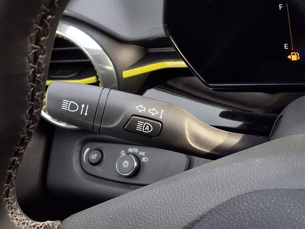 Thumbnail: 2026 Chevrolet Trax - 17