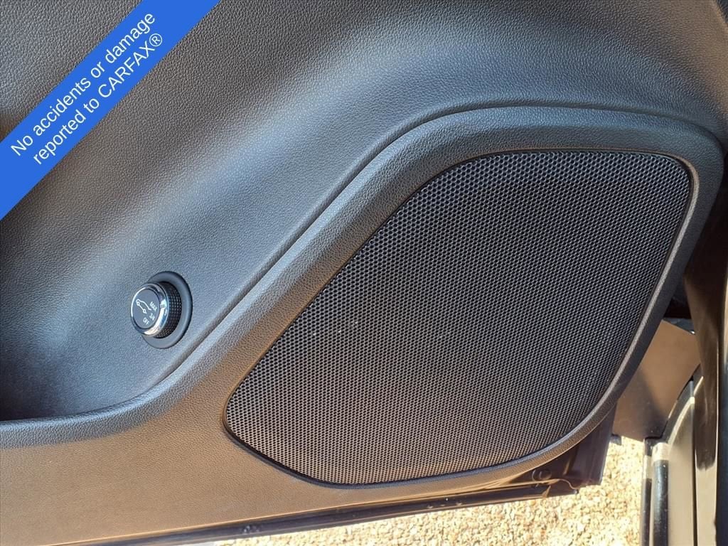 Thumbnail: 2019 Chevrolet Blazer - 16