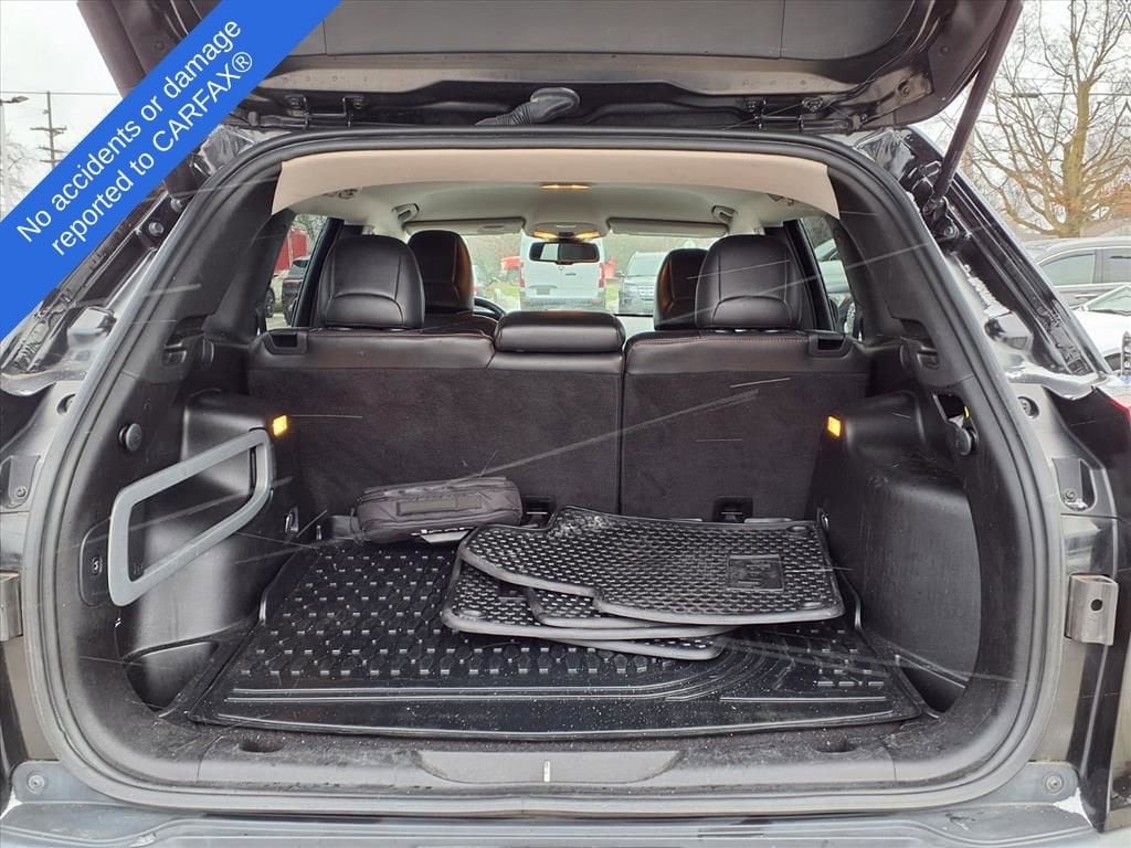 Thumbnail: 2015 Jeep Cherokee - 11