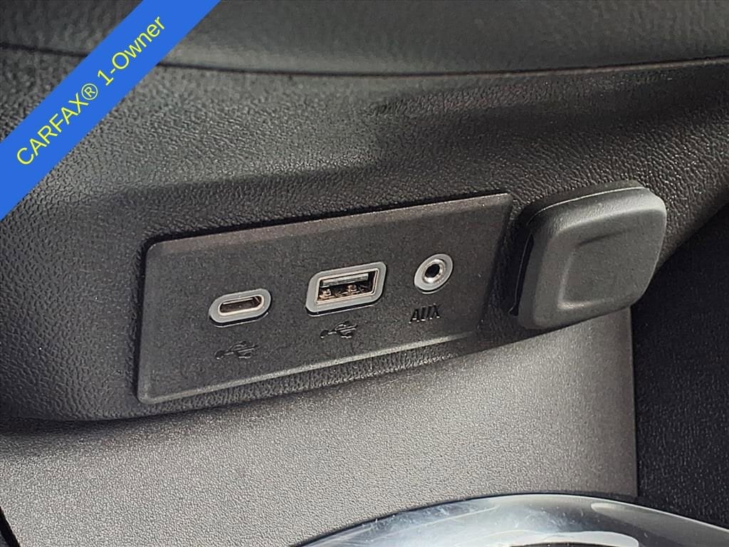 Thumbnail: 2024 Chevrolet Malibu - 26