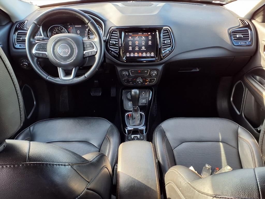 Thumbnail: 2020 Jeep Compass - 12