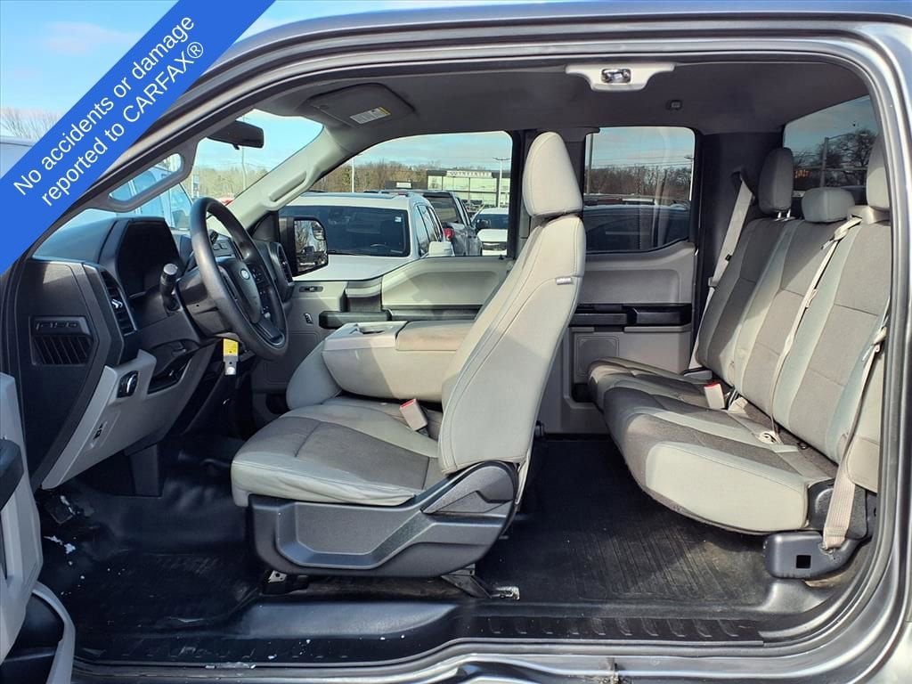 Thumbnail: 2016 Ford F-150 - 13