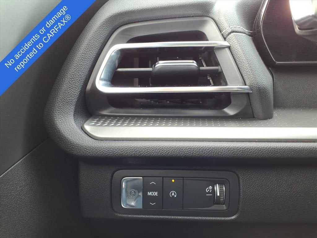 Thumbnail: 2025 Chevrolet Traverse - 29