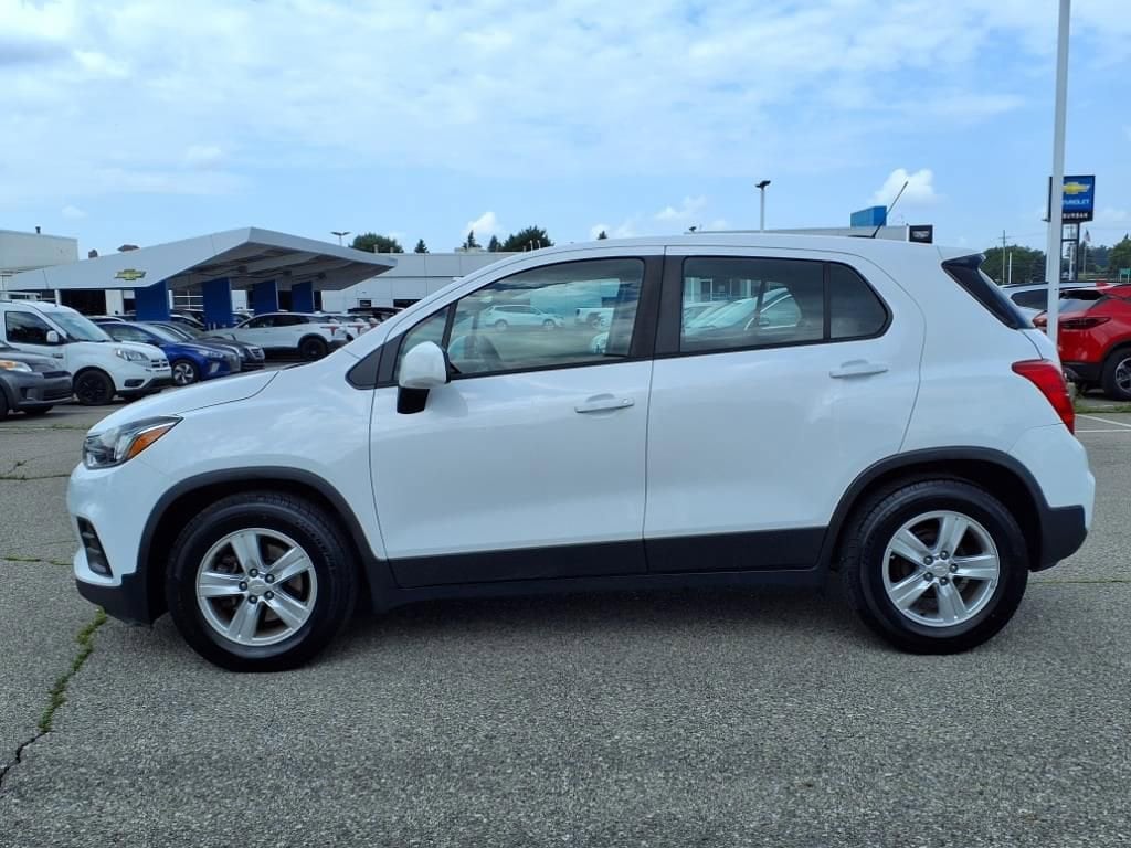 Thumbnail: 2019 Chevrolet Trax - 8