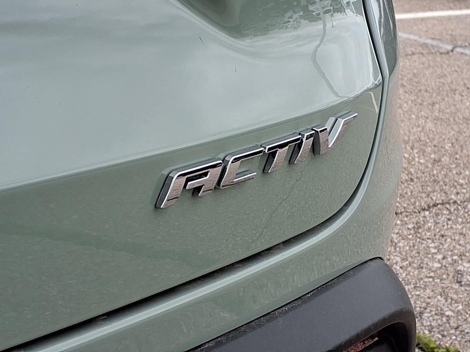 Thumbnail: 2026 Chevrolet Trax - 8