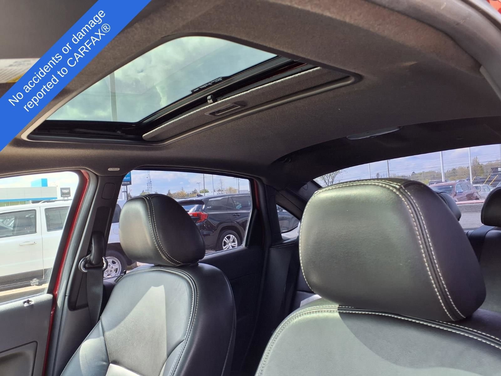 Thumbnail: 2010 Ford Focus - 17