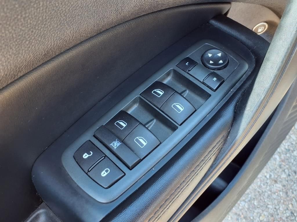 Thumbnail: 2013 Dodge Dart - 13