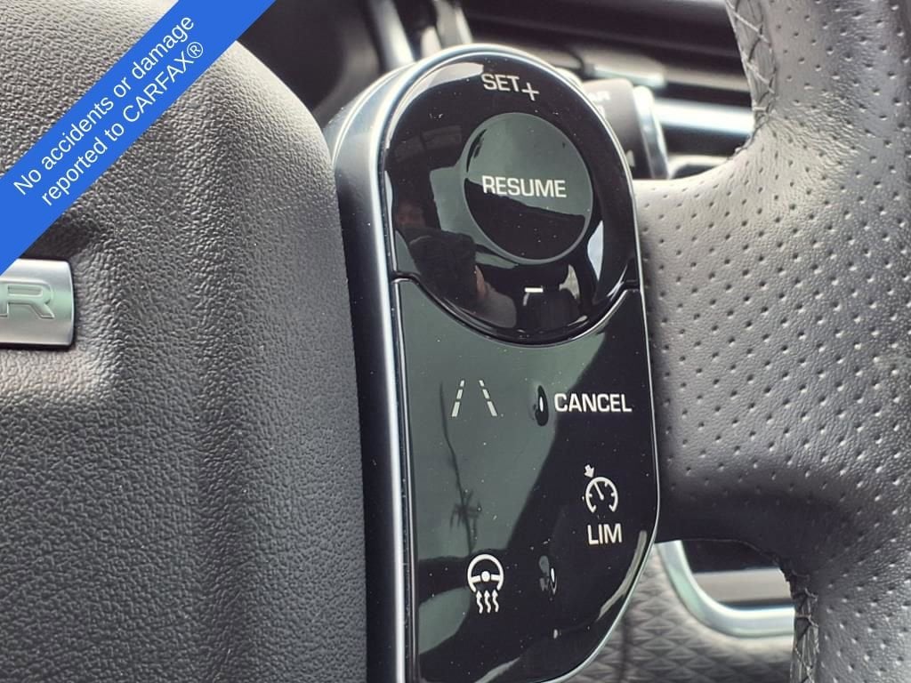Thumbnail: 2018 Land Rover Range Rover Velar - 24