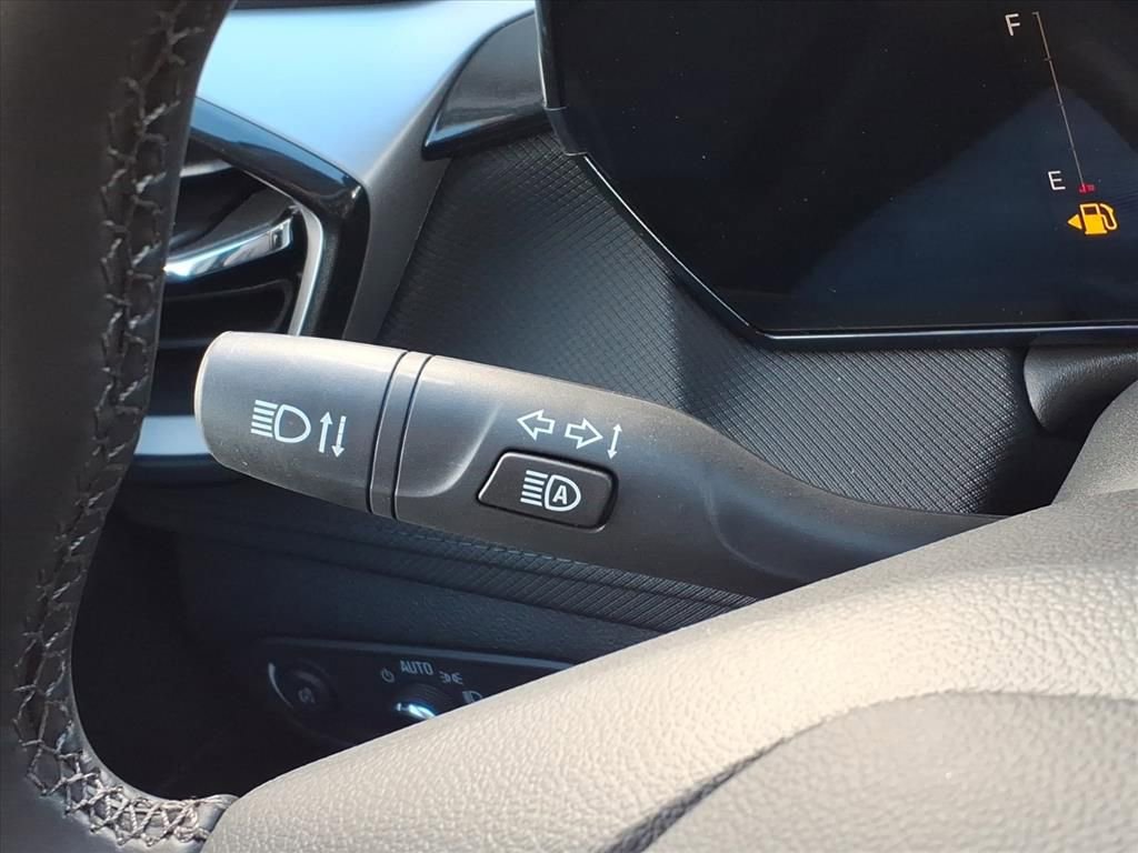 Thumbnail: 2026 Chevrolet TrailBlazer - 19