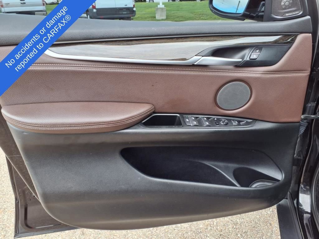 Thumbnail: 2017 BMW X5 - 15