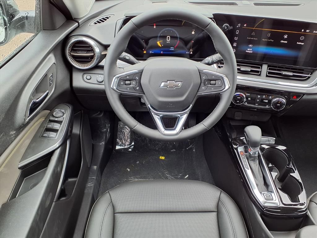 Thumbnail: 2026 Chevrolet Trax - 11