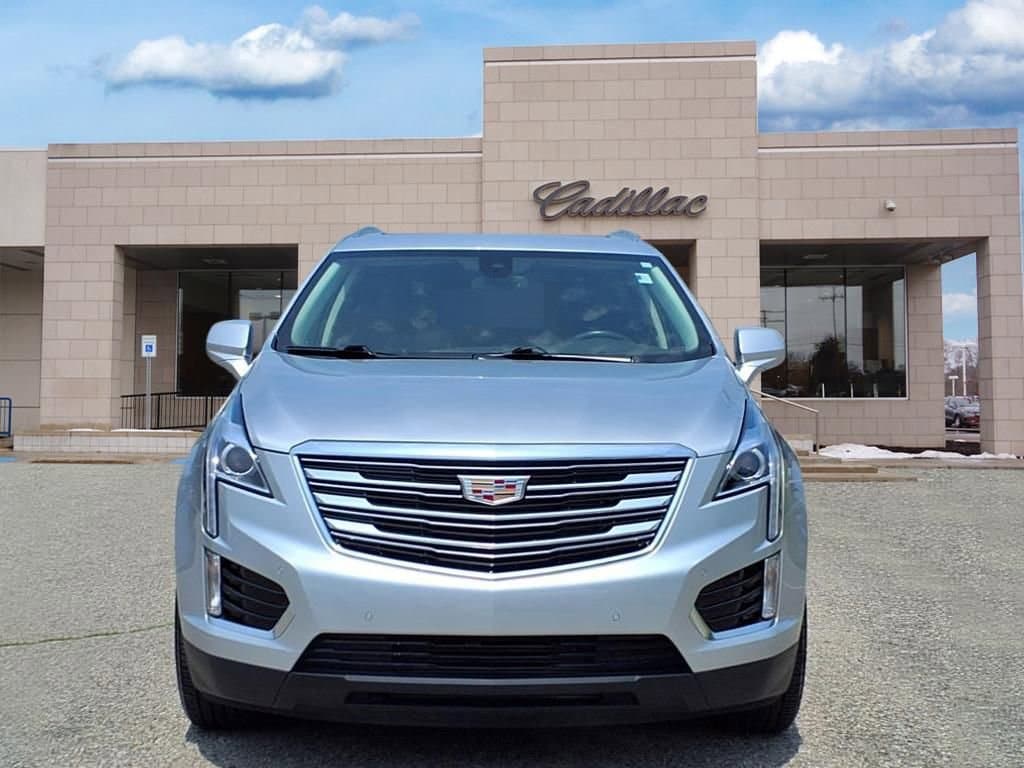 2019 Cadillac XT5 Luxury 2
