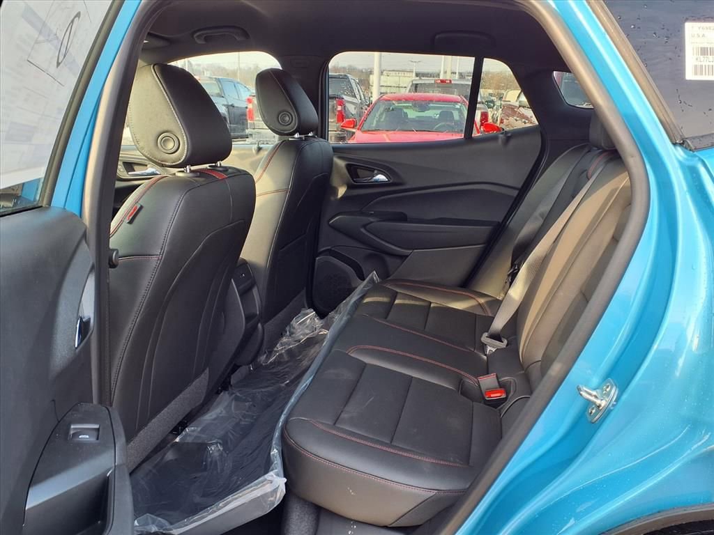 Thumbnail: 2026 Chevrolet Trax - 10