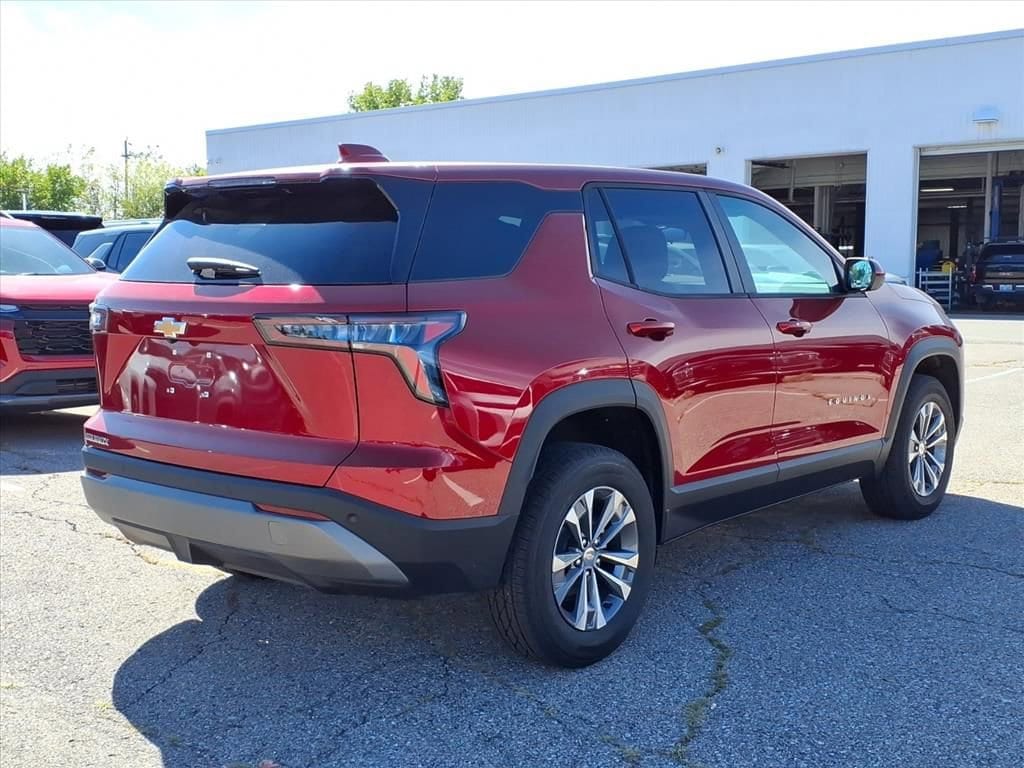 Thumbnail: 2026 Chevrolet Equinox - 4