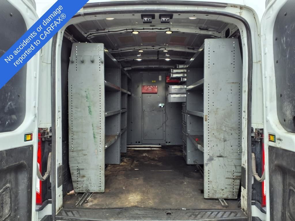 Thumbnail: 2018 Ford Transit Series - 10