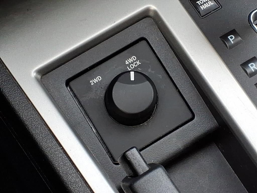 Thumbnail: 2008 Dodge Nitro - 26