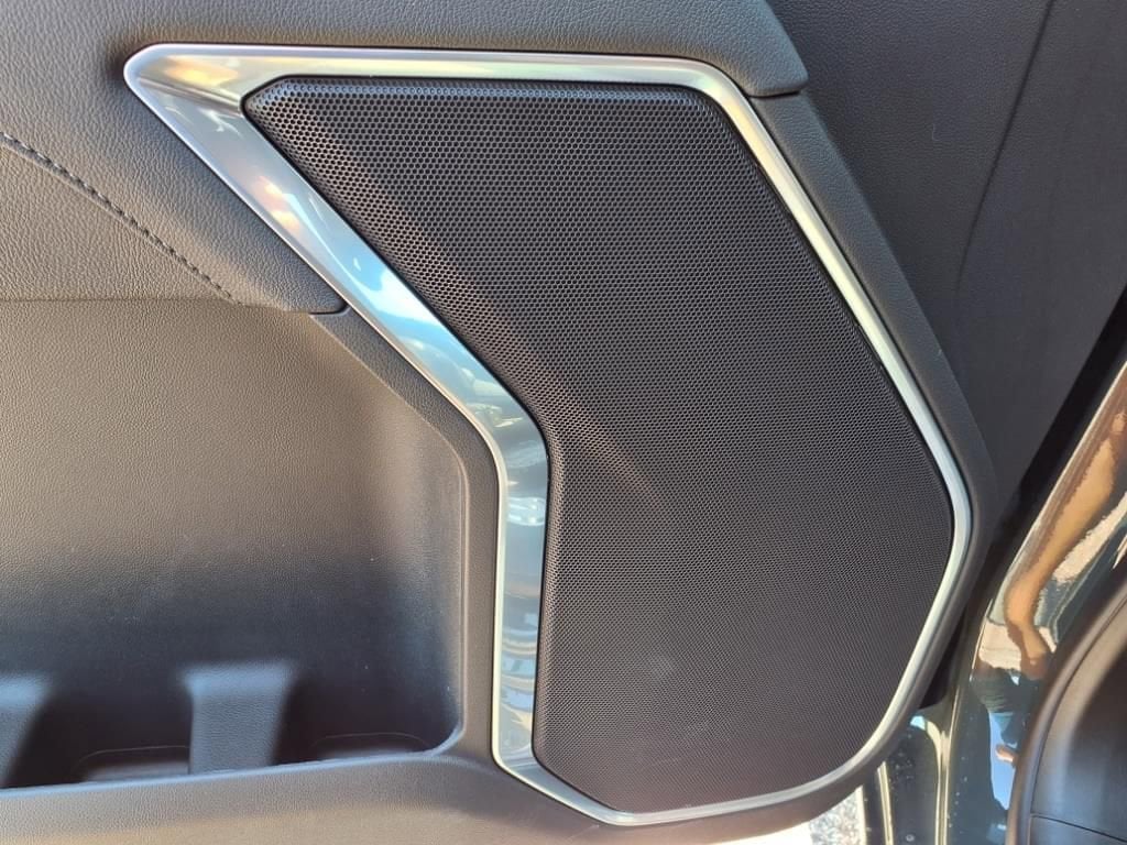 Thumbnail: 2026 Chevrolet Silverado 1500 - 15