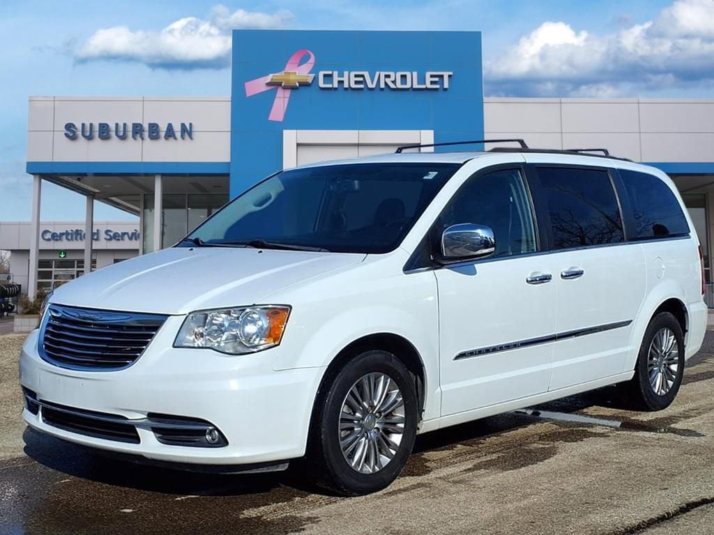 2016 Chrysler Town & Country Touring -
                  Ann Arbor, MI