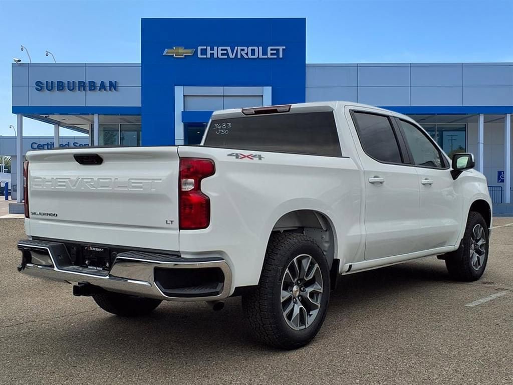 Thumbnail: 2026 Chevrolet Silverado 1500 - 4