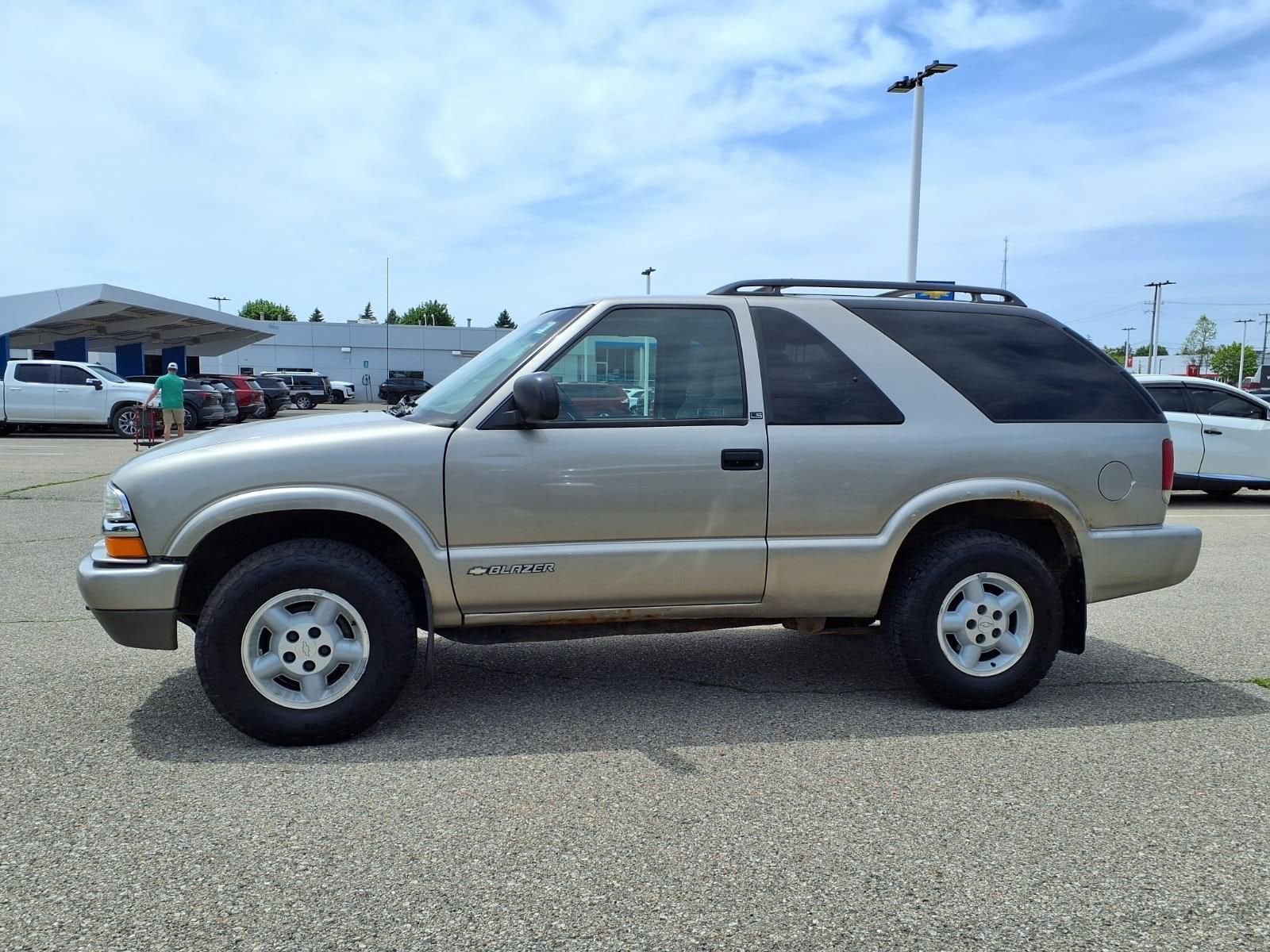 Thumbnail: 2000 Chevrolet Blazer - 8