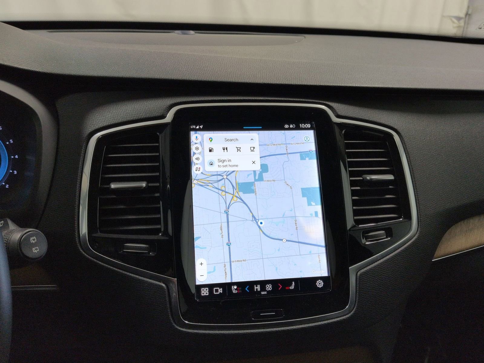 Thumbnail: 2024 Volvo XC90 - 31