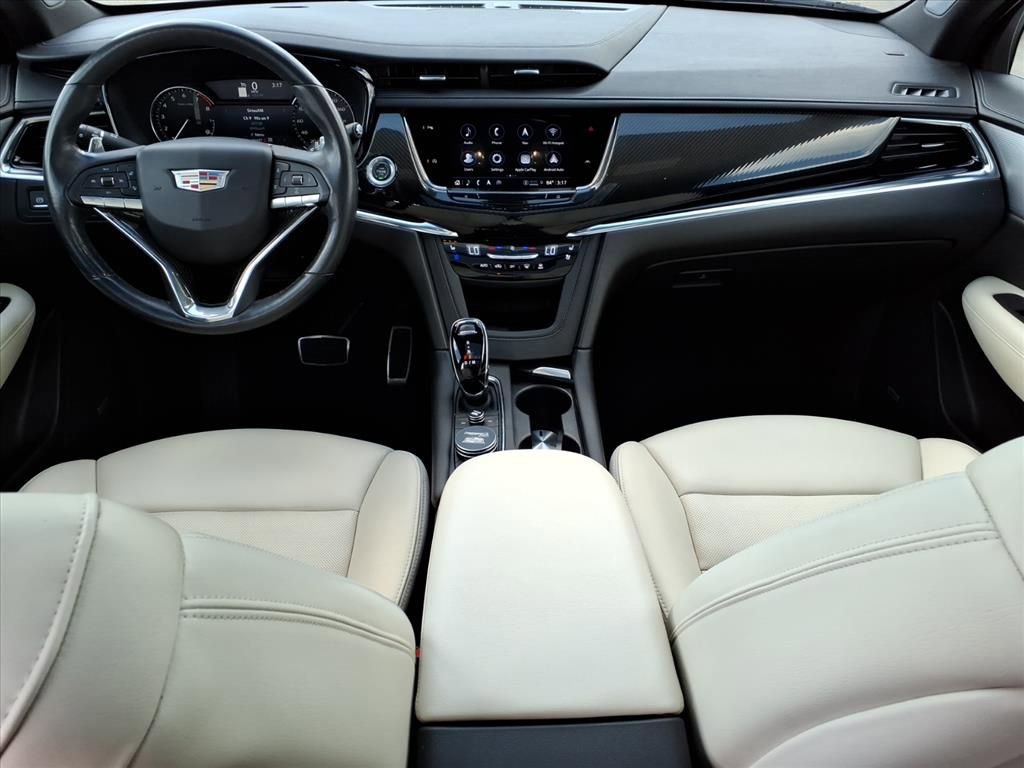 Thumbnail: 2023 Cadillac XT6 - 12