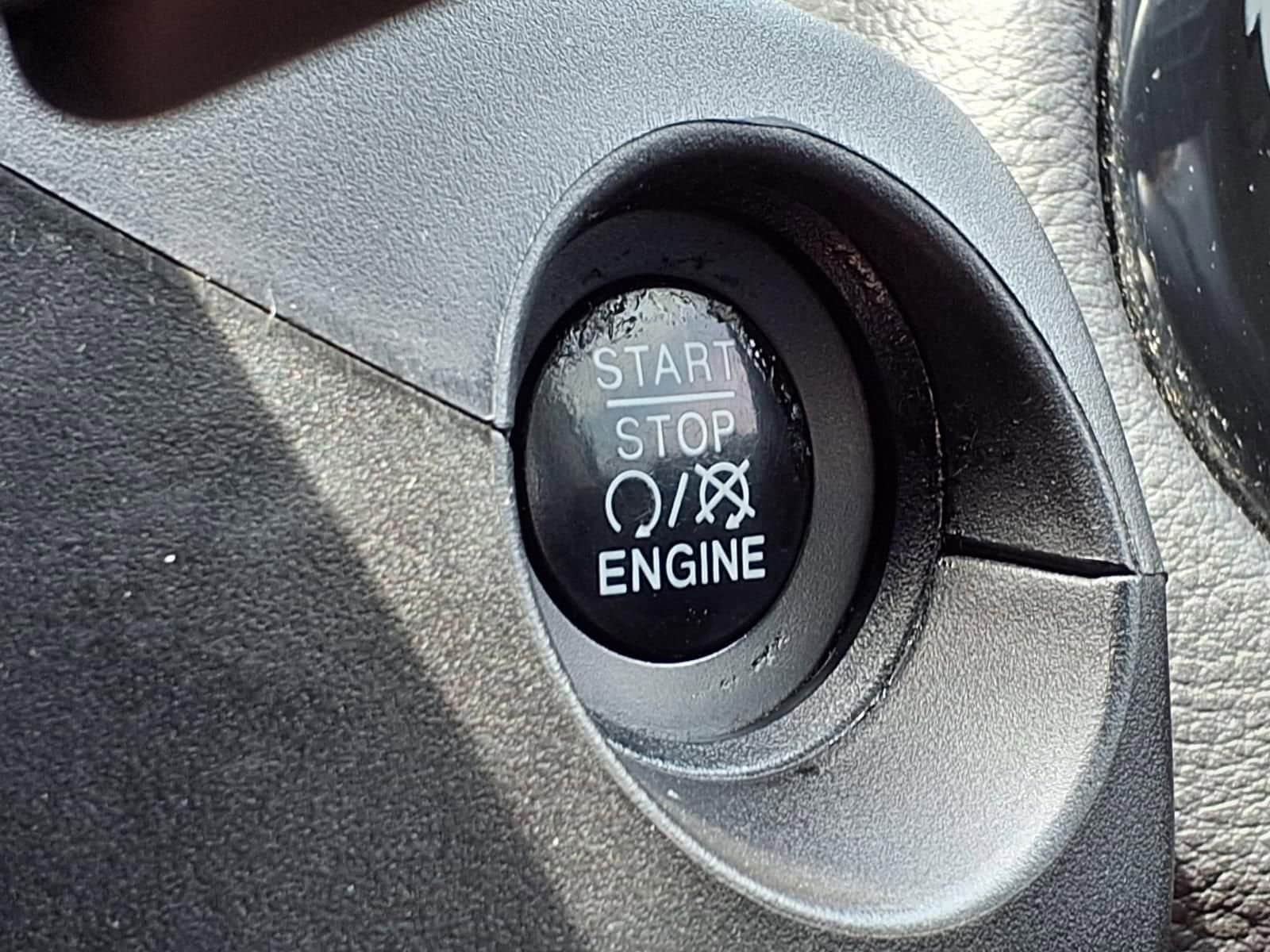 Thumbnail: 2018 Jeep Compass - 28