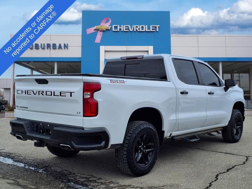 Thumbnail: 2019 Chevrolet Silverado 1500 - 4