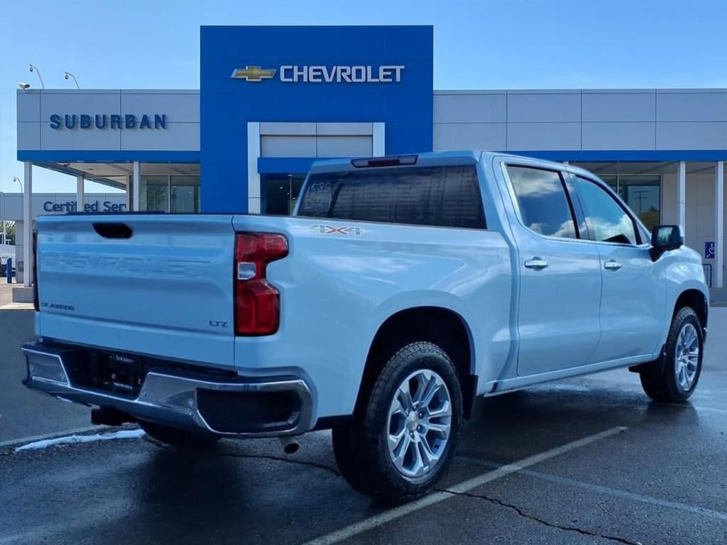 Thumbnail: 2026 Chevrolet Silverado 1500 - 4