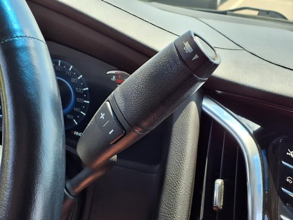 Thumbnail: 2016 Cadillac Escalade - 23