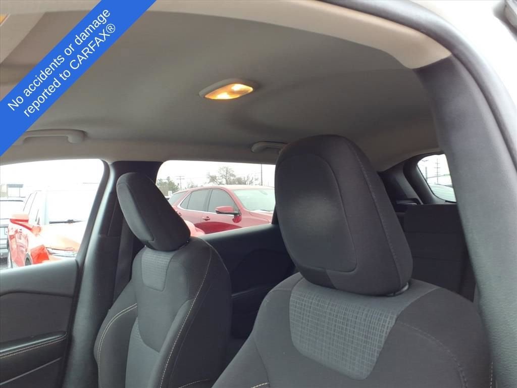 Thumbnail: 2016 Jeep Cherokee - 18