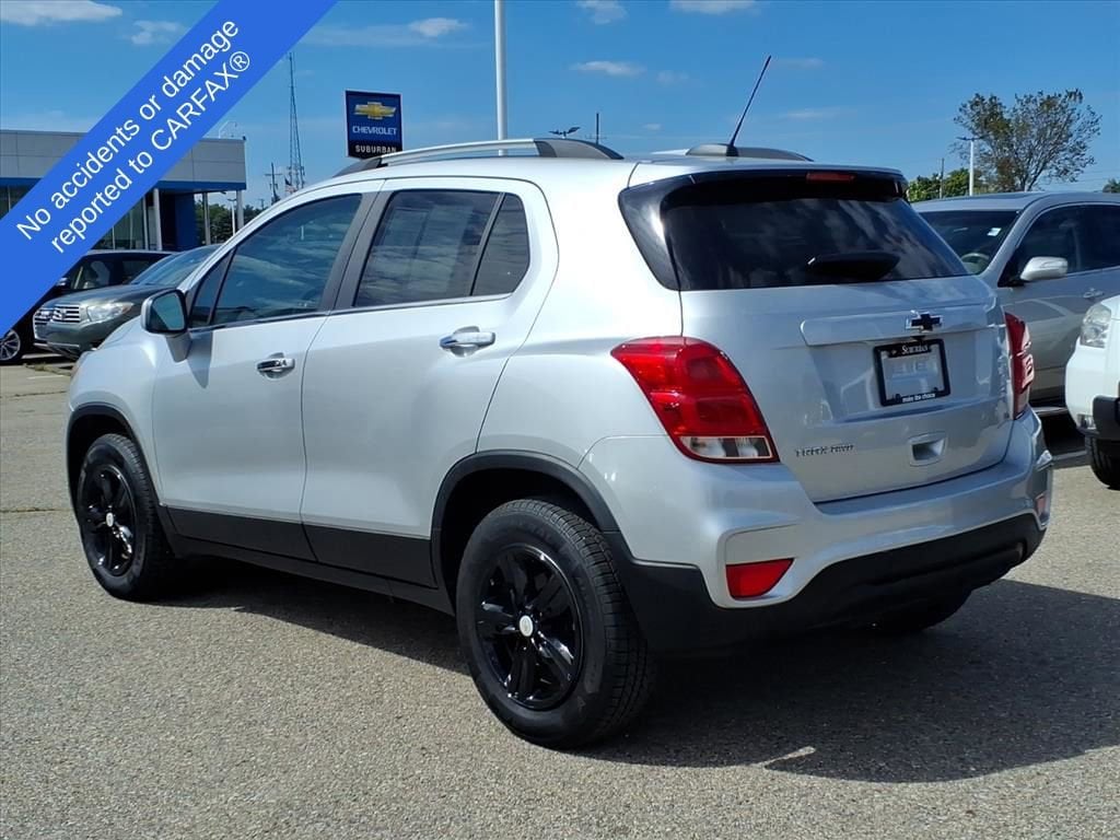 Thumbnail: 2020 Chevrolet Trax - 8