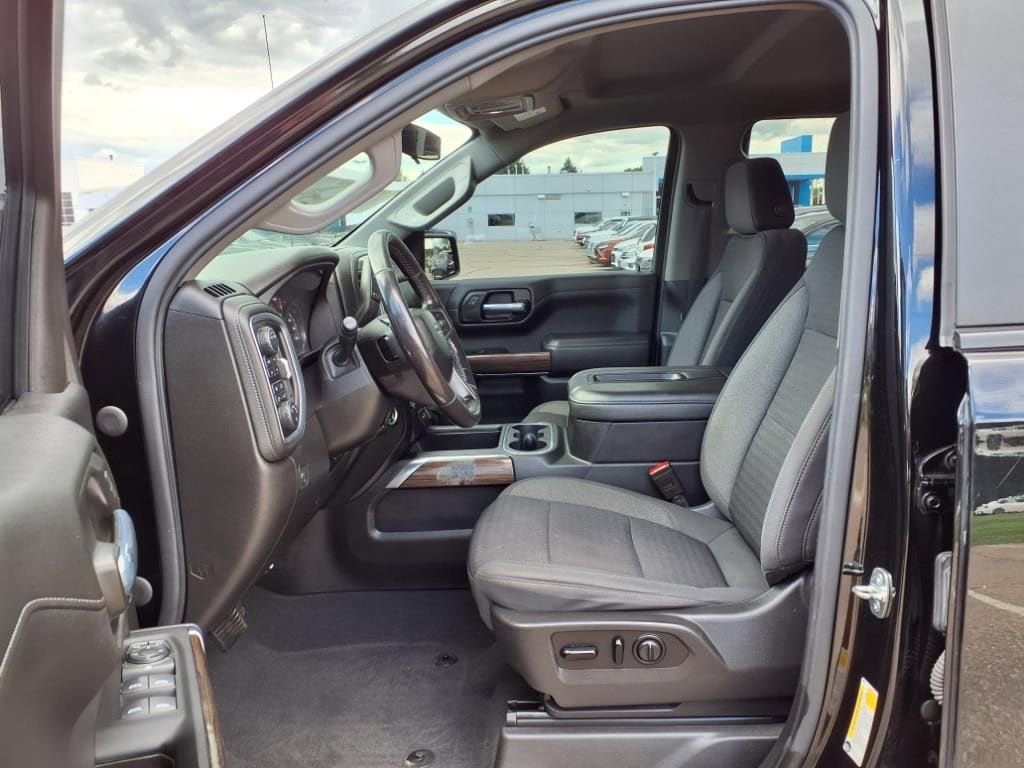 Thumbnail: 2021 Chevrolet Silverado 1500 - 17