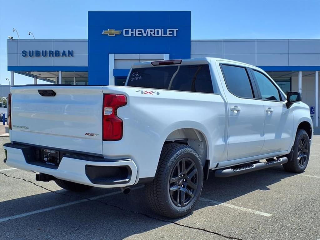 Thumbnail: 2026 Chevrolet Silverado 1500 - 4