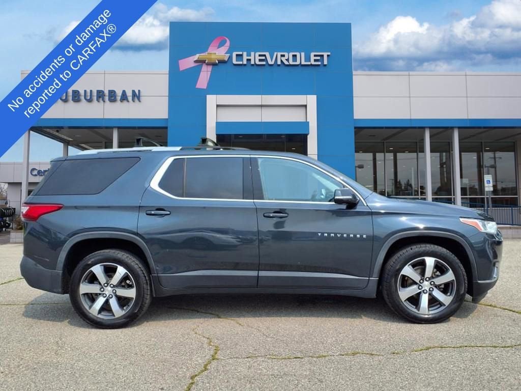 Thumbnail: 2018 Chevrolet Traverse - 4