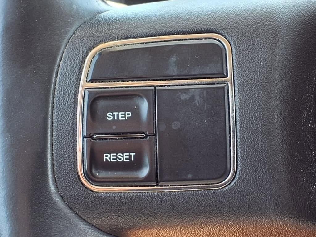 2012 Jeep Compass Latitude 26
