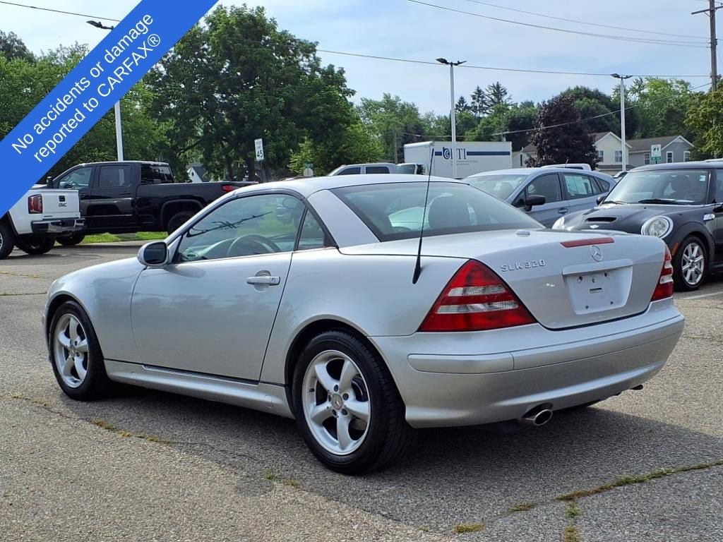 Thumbnail: 2004 Mercedes-Benz SLK - 8
