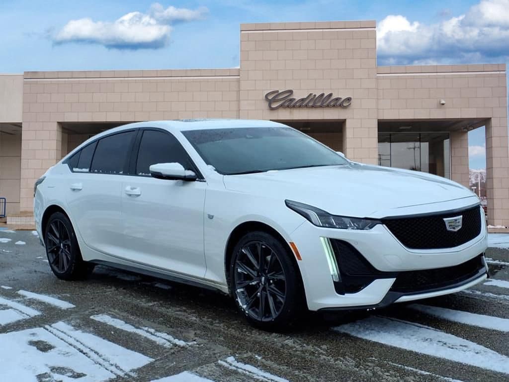 Thumbnail: 2022 Cadillac CT5 - 3