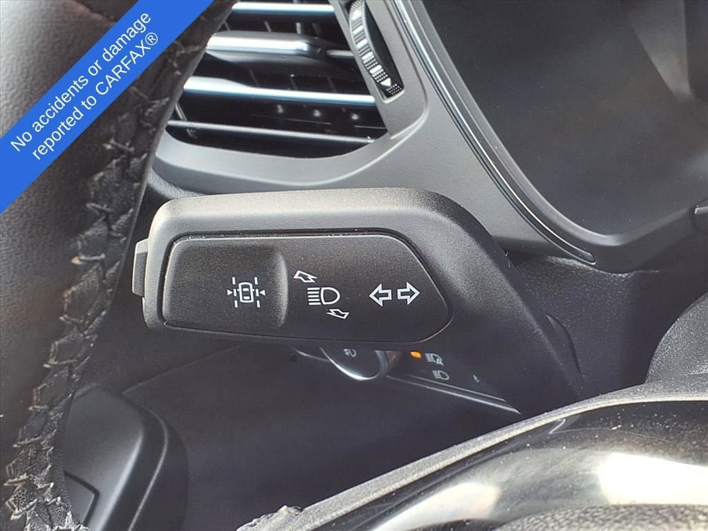 Thumbnail: 2022 Ford Escape - 21