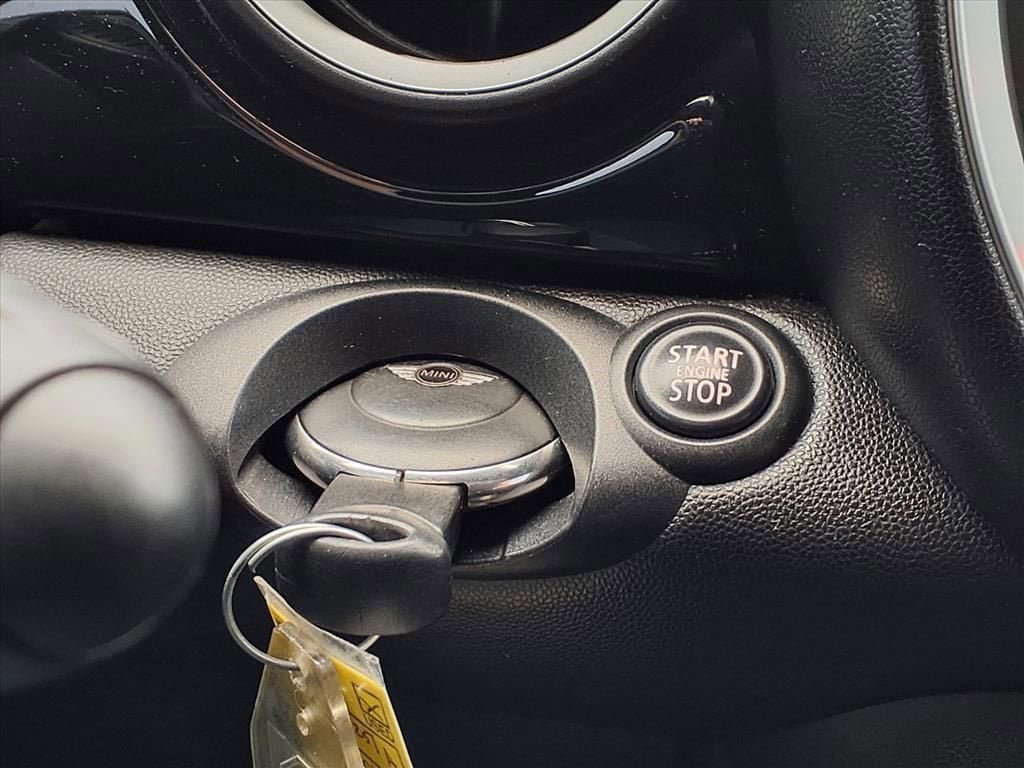 Thumbnail: 2014 MINI Cooper Coupe - 23