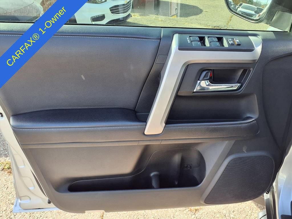 Thumbnail: 2022 Toyota 4Runner - 15