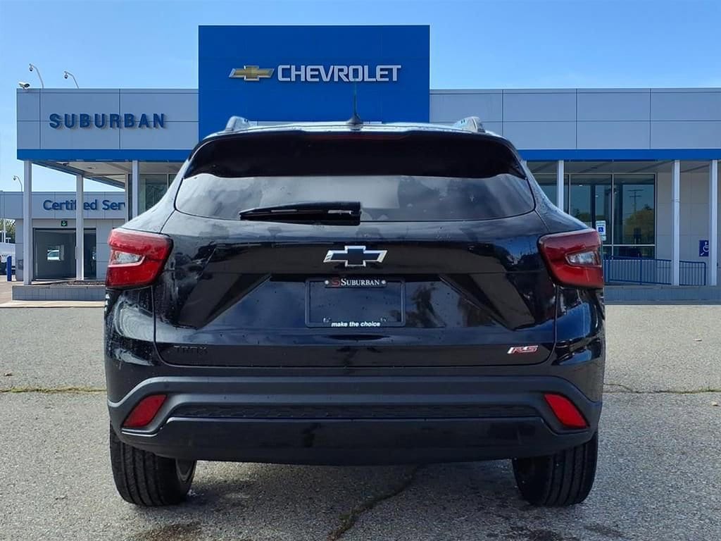 Thumbnail: 2026 Chevrolet Trax - 5
