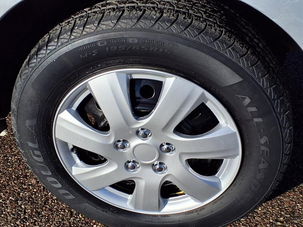 Thumbnail: 2005 Toyota Corolla - 8